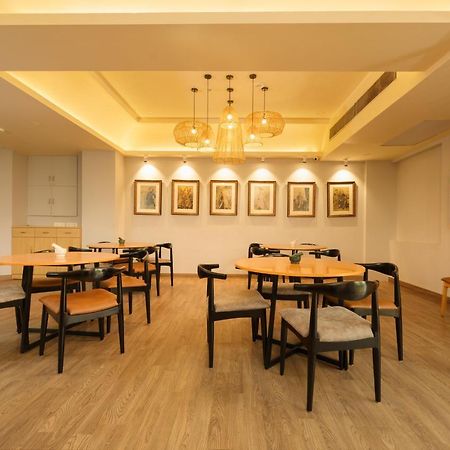 Bloom Hotel - Sector 62 Noida Exterior photo